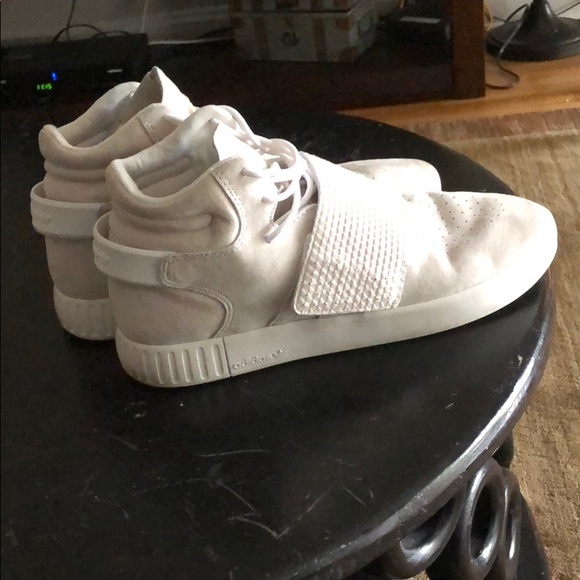 adidas shoes - Picture 1 of 4